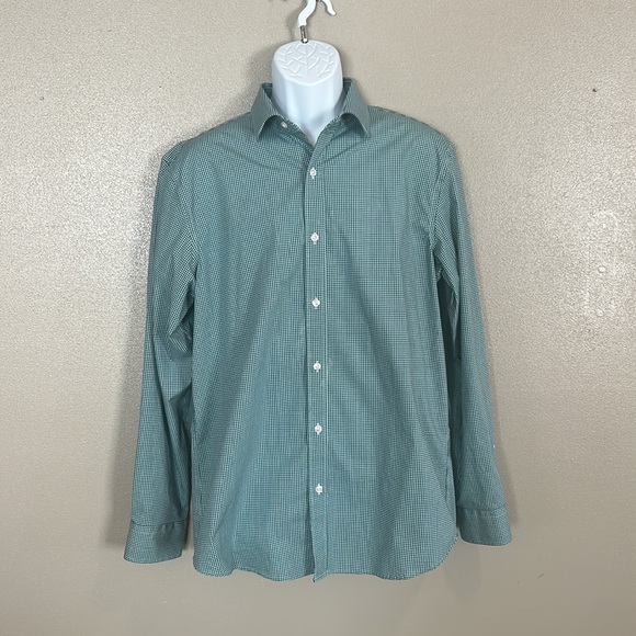 Old Navy Men’s button down size Large. - Picture 1 of 3